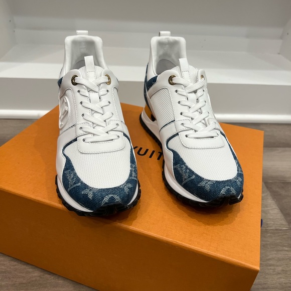 Louis Vuitton Run Away Sneakers *NEW, NEVER WORN* - Picture 14 of 15